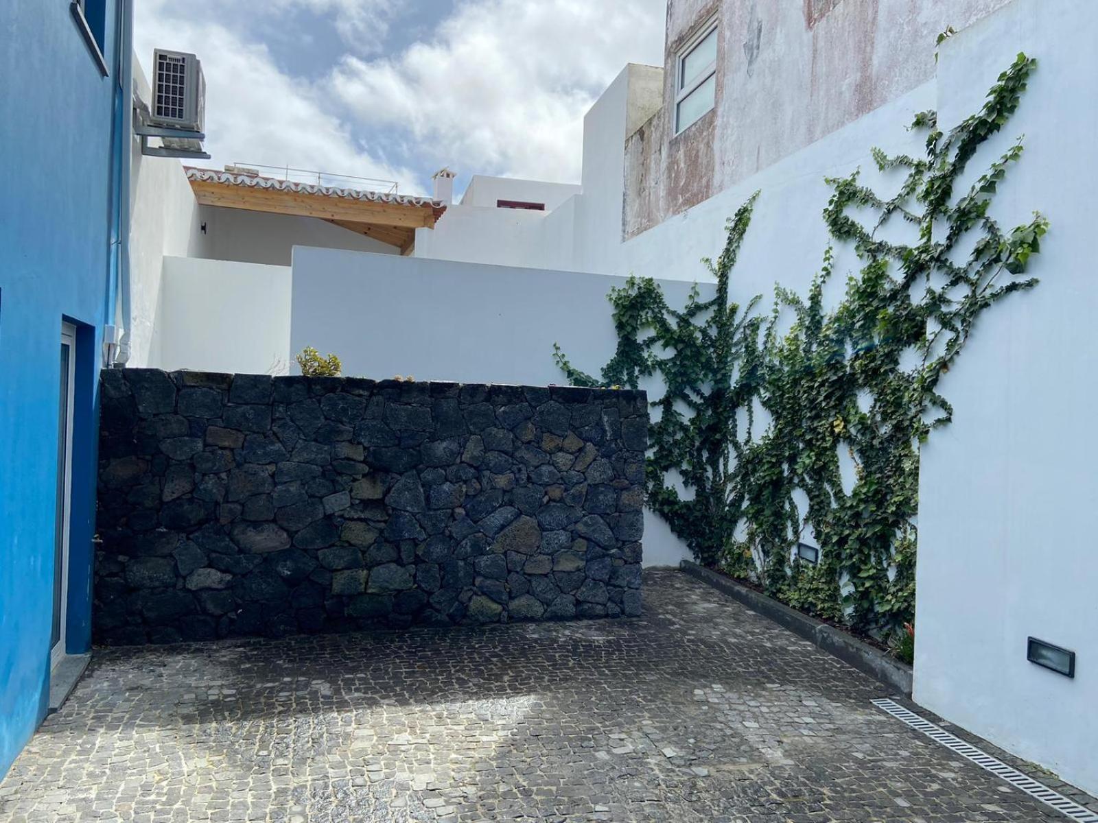 A Casinha Apartment Angra do Heroísmo Exterior photo